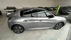 Grigio Usata 2022 Peugeot 208 Allure Due volumi | 16.690 € (Cara)