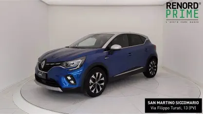 Usata Renault Captur Techno 143 CV (105 kW) 2023 Blu scuro SUV