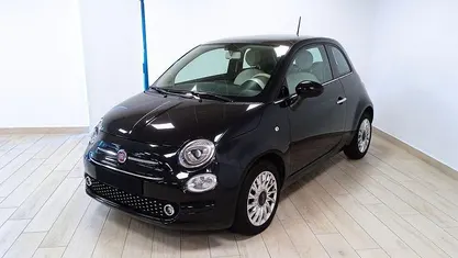 Usata Fiat 500 Lounge 69 CV (50 kW) 2018 Nero Utilitaria