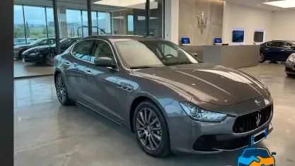 Usata Maserati Ghibli 275 CV (202 kW) 2015 Grigio Berlina