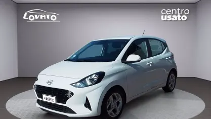 Usata Hyundai i10 67 CV (49 kW) 2022 Polar white Utilitaria