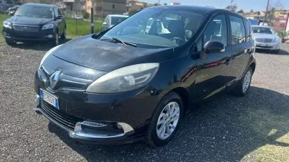 Usata Renault Scénic 110 CV (80 kW) 2014 Nero Monovolume