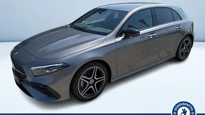 Grigio Nuova 2025 Mercedes A180 Advanced Plus Tre volumi | 38.200 € (Buon prezzo)
