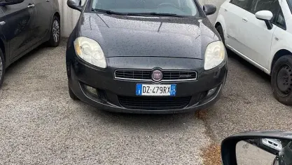 Usata Fiat Bravo Sport 120 CV (88 kW) 2009 Marrone Utilitaria