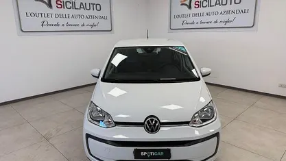 Usata VW up! Move 65 CV (47 kW) 2021 Bianco Utilitaria