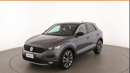Usata VW T-Roc Advance 116 CV (85 kW) 2019 Grigio SUV