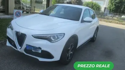 Usata Alfa Romeo Stelvio 201 CV (147 kW) 2022 Bianco SUV