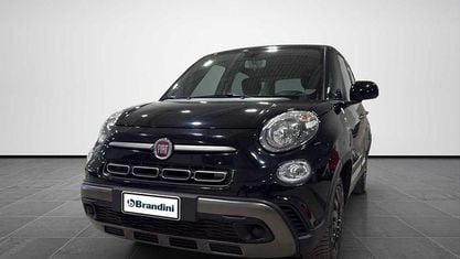 Używany Fiat 500L Cross 95 KM (69 kW) 2022 Czarny Minivan