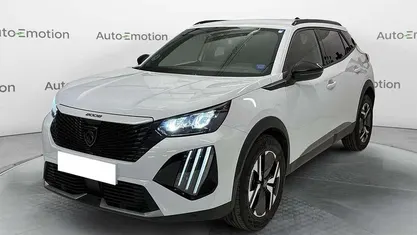 Usata Peugeot 2008 Allure 131 CV (96 kW) 2024 SUV