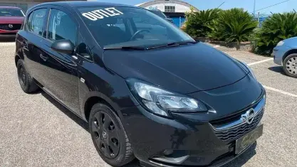 Usata Opel Corsa 75 CV (55 kW) 2015 Nero Utilitaria