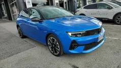 Blu/azzurro Usata 2023 Opel Astra Tre volumi | 25.900 € (Ottimo prezzo)