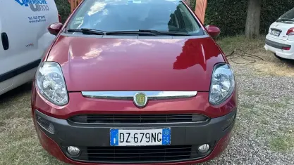 Usata Fiat Punto Evo Emotion 105 CV (77 kW) 2010 Rosso Utilitaria