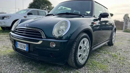 Usata Mini ONE 88 CV (64 kW) 2006 Utilitaria