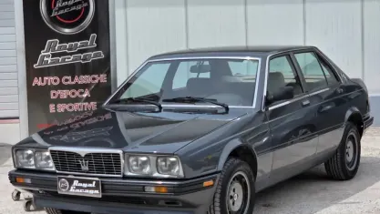 Usata Maserati Biturbo 184 CV (135 kW) 1985 Grigio Berlina