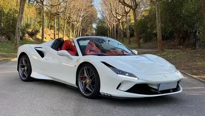 Usata Ferrari F8 721 CV (530 kW) 2021 Cabrio