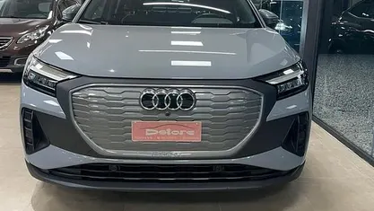 Usata Audi Q4 e-tron Comfort 125 kW (170 CV) 2023 Grigio SUV