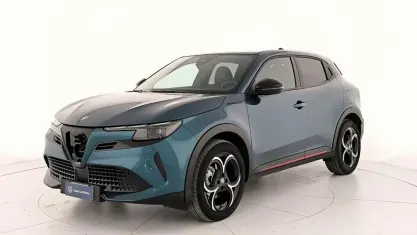 Usata Alfa Romeo GT Junior Edizione Speciale 145 CV (106 kW) 2025 Bluazzurro SUV