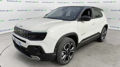Bianco Usata 2024 Jeep Avenger Altitude SUV | 23.900 € (Buon prezzo)