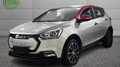Usata EVO Evo 3 85 kW (116 CV) 2022 Argento SUV