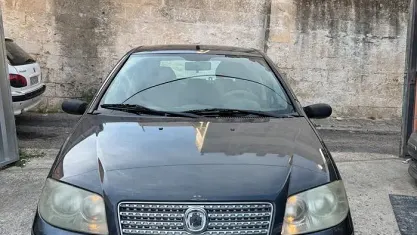 Usata Fiat Punto Classica 60 CV (44 kW) 2008 Nero Utilitaria