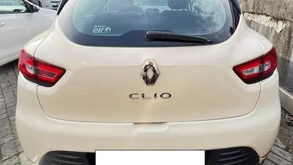 Usata Renault Clio IV 73 CV (53 kW) 2018 Bianco Berlina