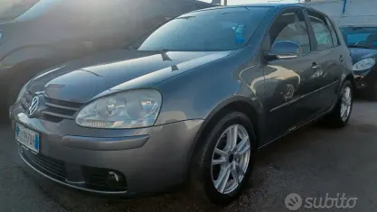 Usata VW Golf V Comfortline 105 CV (77 kW) 2007 Grigio Berlina