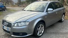 Usata 2004 Audi A4 Station wagon | 2000 € (Buon prezzo)
