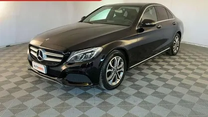 Usata Mercedes C220 170 CV (125 kW) 2019 Nero Berlina