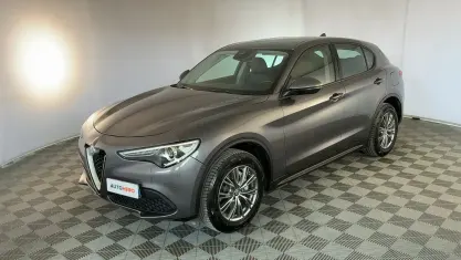 Usata Alfa Romeo Stelvio Executive 210 CV (154 kW) 2019 Grigio SUV