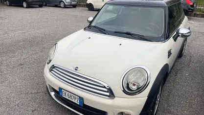 Usata Mini ONE 90 CV (66 kW) 2011 Utilitaria