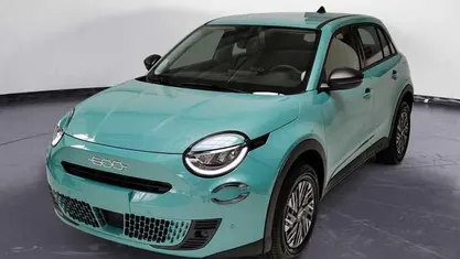 Nuova Fiat 600 110 CV (80 kW) 2025 Blu SUV