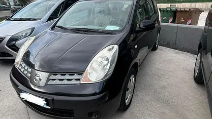 Usata Nissan Note 86 CV (63 kW) 2006 Nero Utilitaria