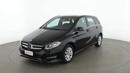 Nero Usata 2016 Mercedes B180 Business Monovolume | 12.799 € (Buon prezzo)