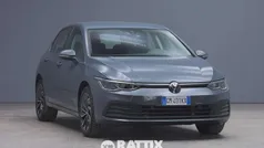Usata 2022 VW Golf VIII Life Tre volumi | 24.813 € (Ottimo prezzo)