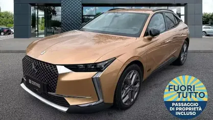 Usata DS Automobiles DS4 Crossback Trocadero 131 CV (96 kW) 2022 Arancione SUV
