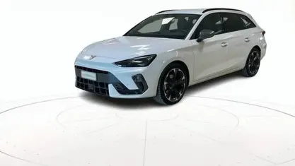Usata Cupra Leon 150 CV (110 kW) 2025 Bianco / pastello Station wagon