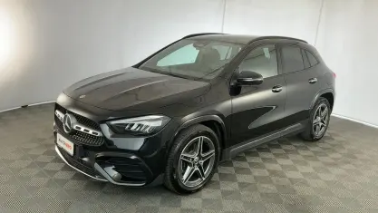 Usata Mercedes GLA200 AMG line 150 CV (110 kW) 2024 Nero SUV