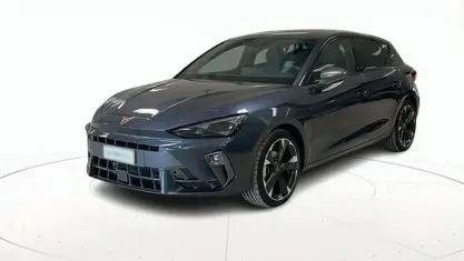 Usata Cupra Leon 150 CV (110 kW) 2025 Vari colori / pastello Berlina