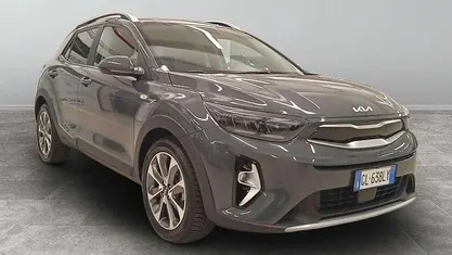 Grigio Usata 2022 Kia Stonic Style SUV | 15.900 € (Buon prezzo)