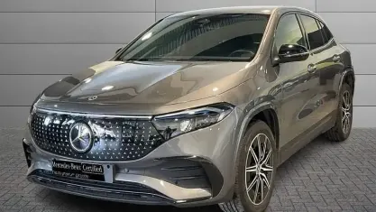 Begagnad Mercedes EQA250+ Advanced Plus 139 kW (190 HK) 2024 Grå SUV