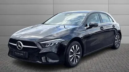 Usata Mercedes A180 Advanced 116 CV (85 kW) 2025 Nero Berlina