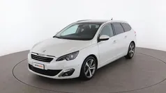 Usata 2017 Peugeot 308 Allure | 10.799 € (Buon prezzo)