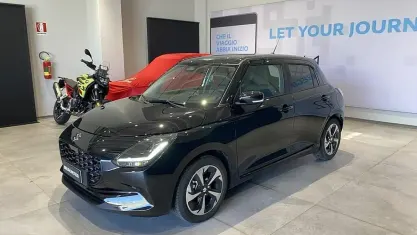 Usata Suzuki Swift 83 CV (61 kW) 2025 Nero Utilitaria
