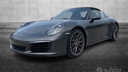 Usata Porsche 911 Targa 4 370 CV (272 kW) 2019 Grigio Cabrio