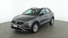 Usata 2023 VW T-Roc Life SUV | 24.799 € (Buon prezzo)