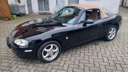 Usata Mazda MX5 110 CV (80 kW) 2001 Cabrio