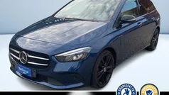 Blu metallizzato Usata 2019 Mercedes B180 Monovolume | 20.500 € (Ottimo prezzo)