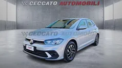 Argento Usata 2024 VW Polo Life Tre volumi | 19.700 € (Buon prezzo)