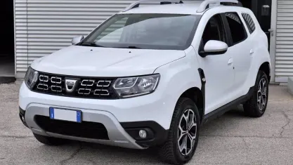 Usata Dacia Duster Prestige 116 CV (85 kW) 2019 Bianco SUV