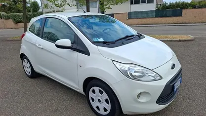 Begagnad Ford Ka 69 HK (50 kW) 2014 Vit Sedan